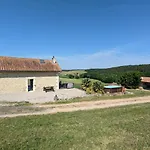 Maison Isolee Avec Piscine Privee Et Spa, Charente - Fr-1-653-4 Montignac-le-Coq
