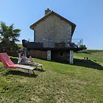 Maison Isolee Avec Piscine Privee Et Spa, Charente - Fr-1-653-4 Montignac-le-Coq