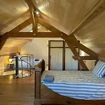 Maison Isolee Avec Piscine Privee Et Spa, Charente - Fr-1-653-4 בית נופש *
