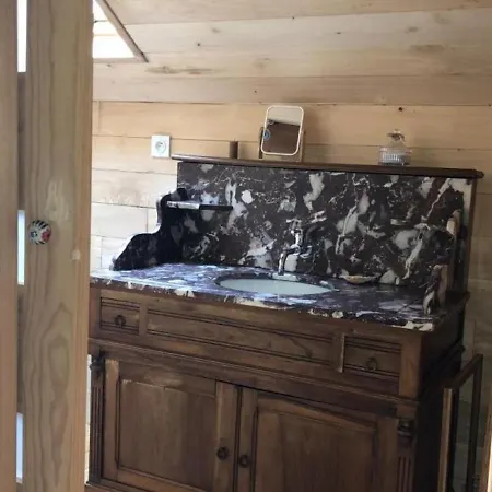 Maison Isolee Avec Piscine Privee Et Spa, Charente - Fr-1-653-4