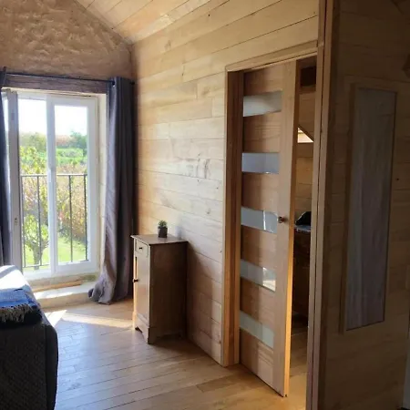 Maison Isolee Avec Piscine Privee Et Spa, Charente - Fr-1-653-4 * Montignac-le-Coq